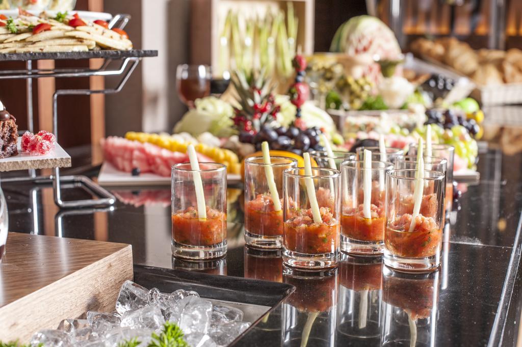 Ramee Rose Hotel Манама Екстер'єр фото