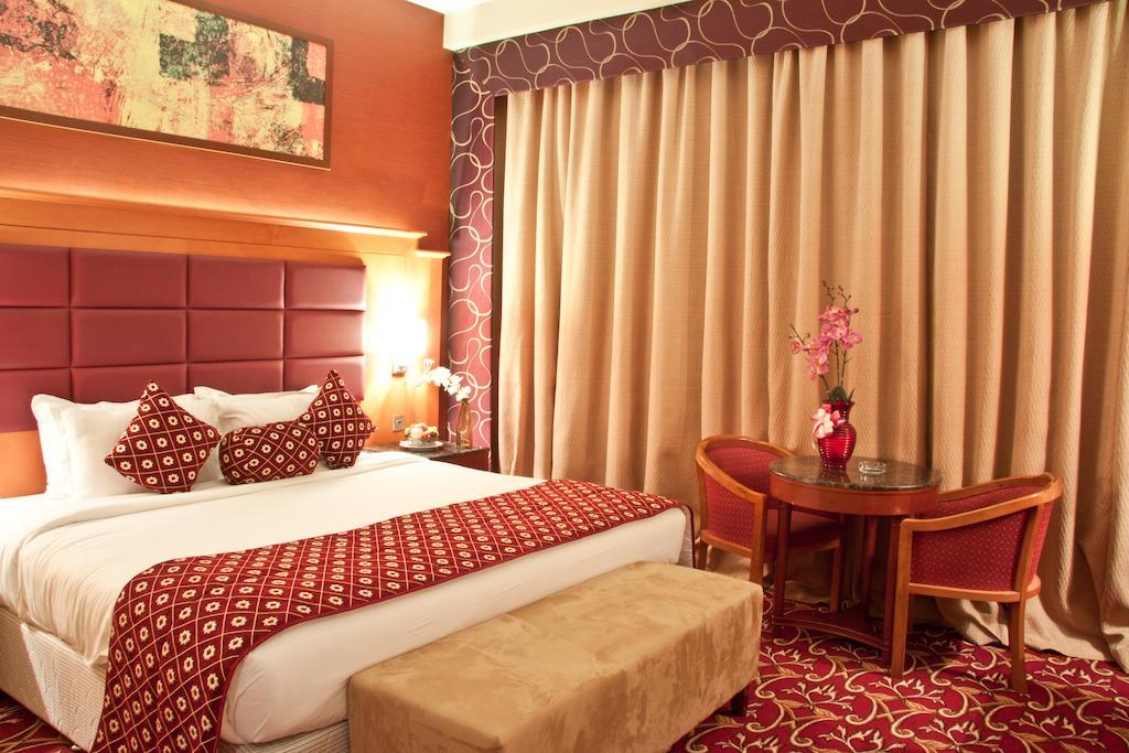 Ramee Rose Hotel Манама Екстер'єр фото